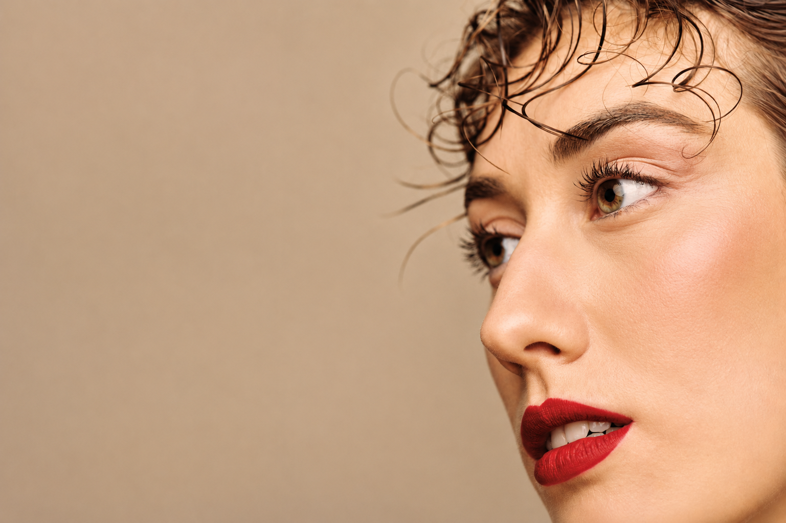Maquilladora nupcial Valencia · NUVIAL